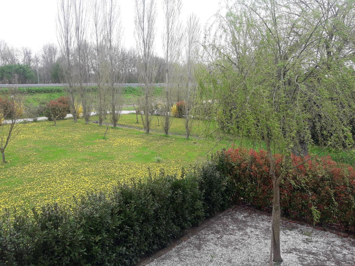 Malalbergo Agriturismo Al Navile מראה חיצוני תמונה